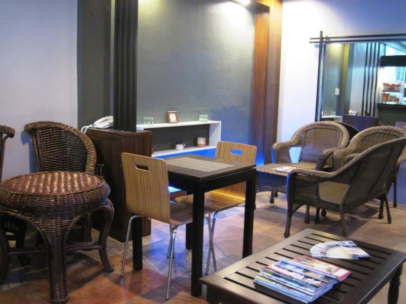 Jared Suites Upper Digos المظهر الخارجي الصورة